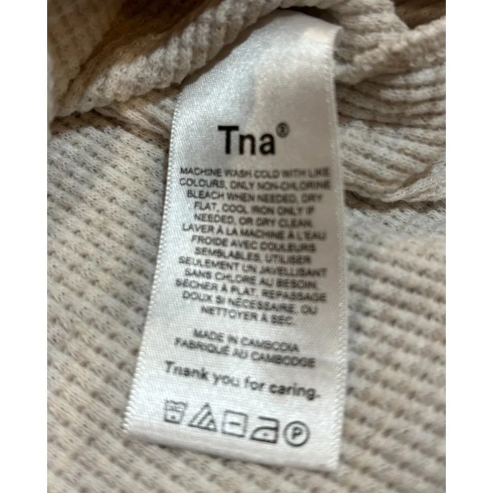 Aritzia TNA long sleeve crew neck waffle thermal henley oatmeal sz small womens' - Picture 7 of 8